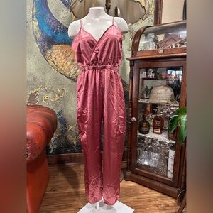NWT Fashion Nova Women's Pink SATIN  Jumpsuit w ANCKLE Elastic legs side pocket